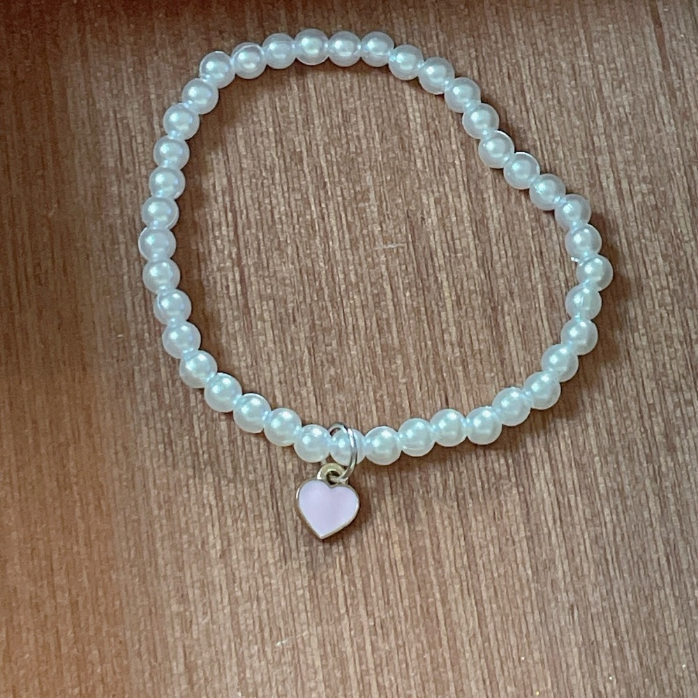 Pearl pink heart charm bracelet
